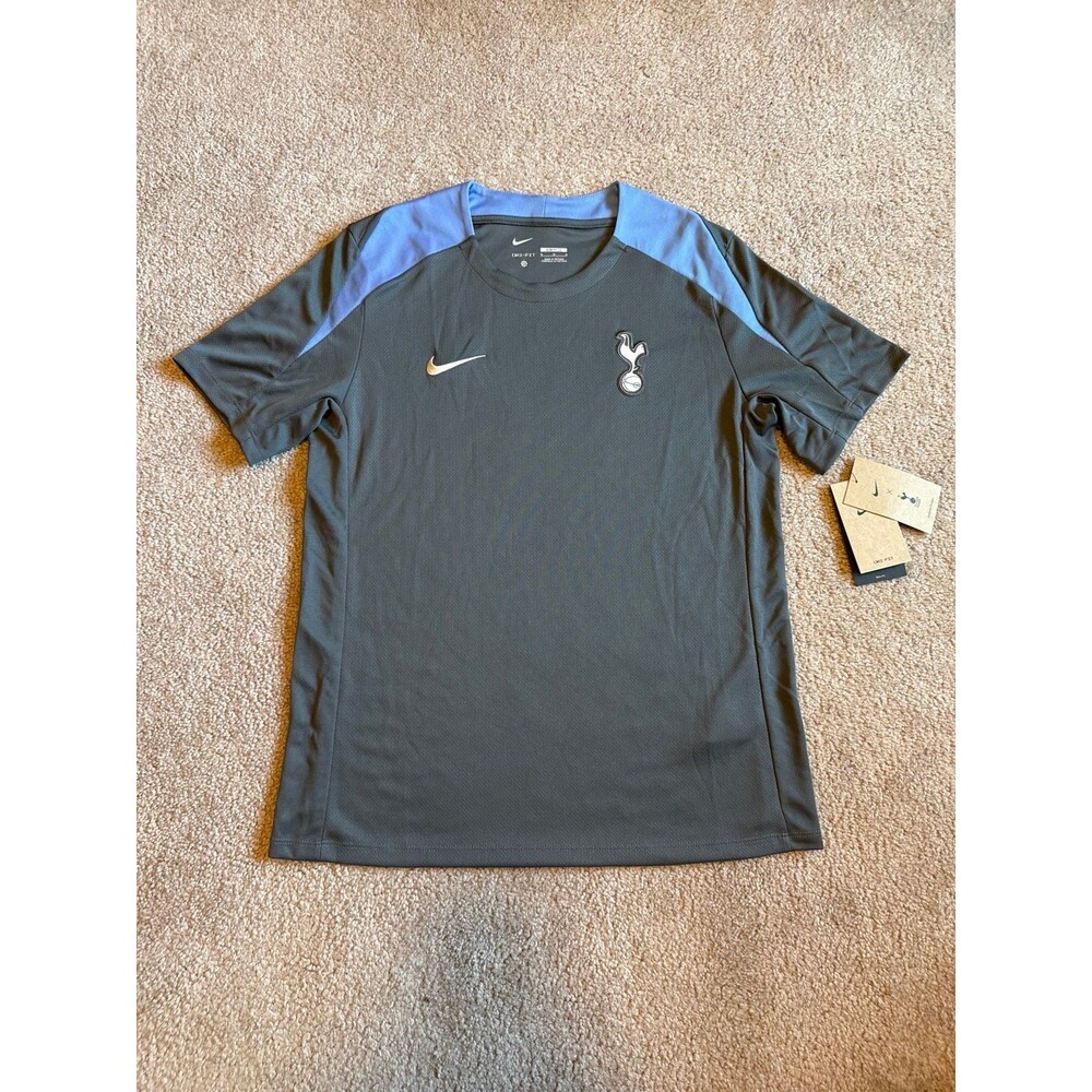 Tottenham Hotspurs Nike NWT Men’s Dri-Fit Warmup Jersey Size Small